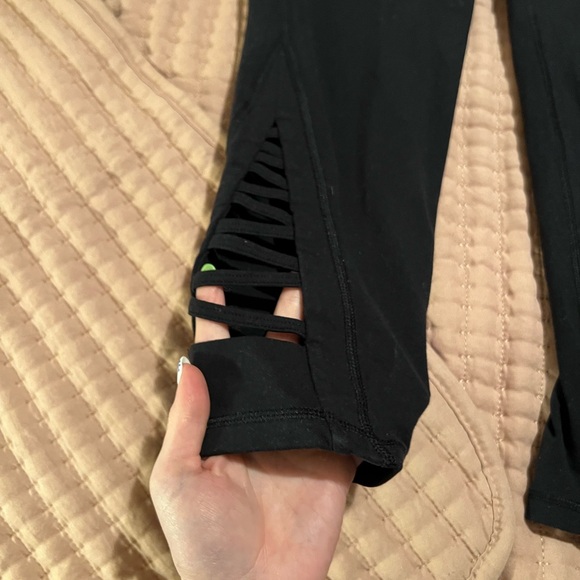 Athleta Capris - Picture 4 of 4